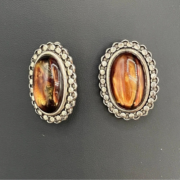 Stunning Amber Lucite Statement Clip On Earrings - Picture 4 of 9